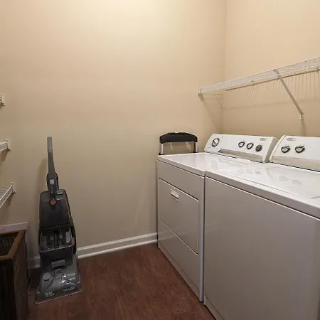Stay And Play - Sleeps 7 